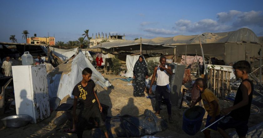 İsrail’in Gazze ve Batı Şeria’daki saldırılarında en az 25 Filistinli hayatını kaybetti