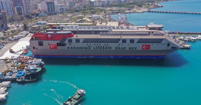 Süheyla Sultan gemisi olası felaketlere karşı hazırlanıyor