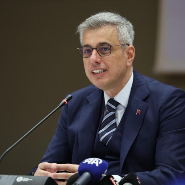 Sağlık Bakanı Memiyoğuk: Her yıl sağlık turizminden 20 milyar dolara ulaşıyoruz