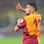 Yunus Akgün’den köy okulu öğrencilerine destek
