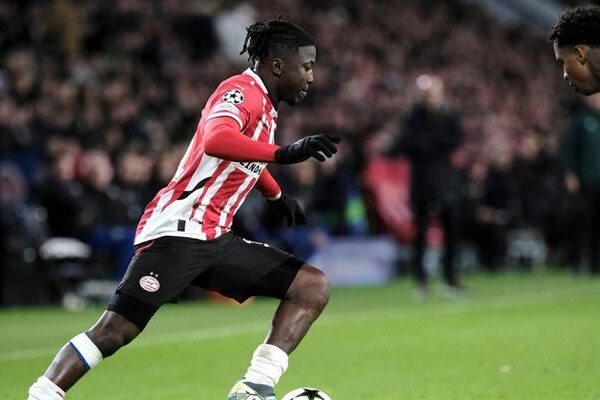 Fenerbahçe’den 30 milyon euroluk transfer operasyonu! Hollanda basını Johan Bakayoko’yu sarı lacivertlilere yazdı…
