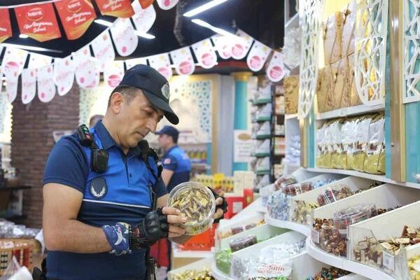 Elazığ’da zabıta ekipleri, bayram denetimini artırdı