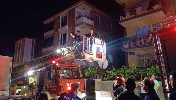 Çorum’da apartman dairesinde çıkan yangın paniğe yol açtı 1