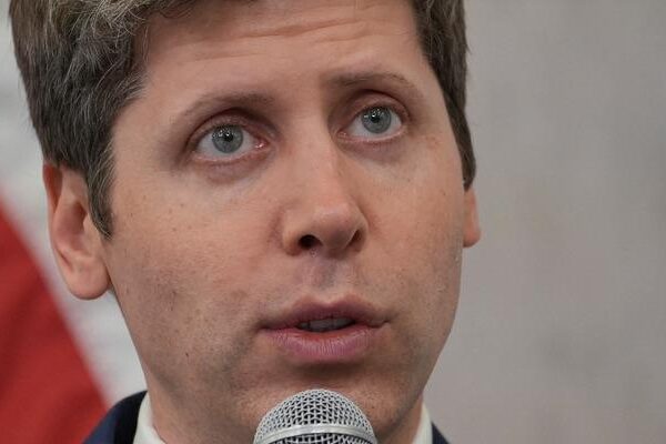 Yapay zeka denince akla gelen ilk isimlerden biri! OpenAI CEO’su Sam Altman, geceleri uykusunu kaçıran 3 senaryoyu açıkladı