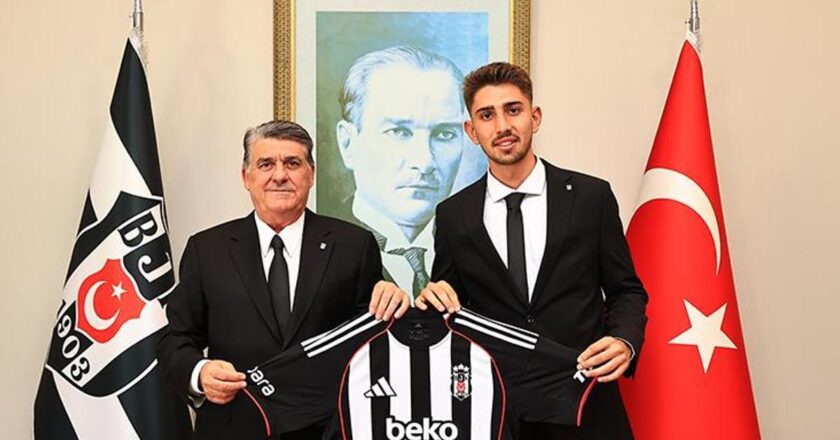 Son Dakika Spor Haberi | Geleceği merak konusuydu! Demir Ege Tıknaz, Beşiktaşa imzayı attı