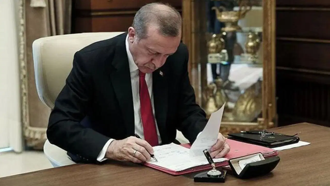 Resmi Gazete'de yayımlandı... Erdoğan'dan yeni rektör atamaları! - Son Dakika Türkiye Haberleri 1 Resmi Gazetede yayimlandi Erdogandan yeni rektor atamalari Son Dakika