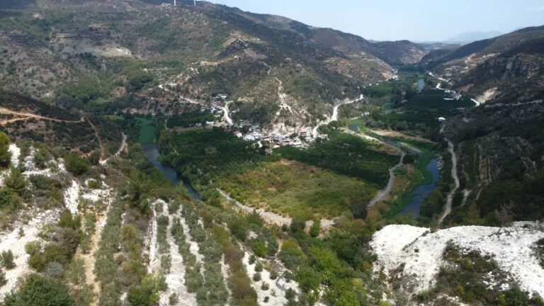 68ac200eb44f4720522df1e7