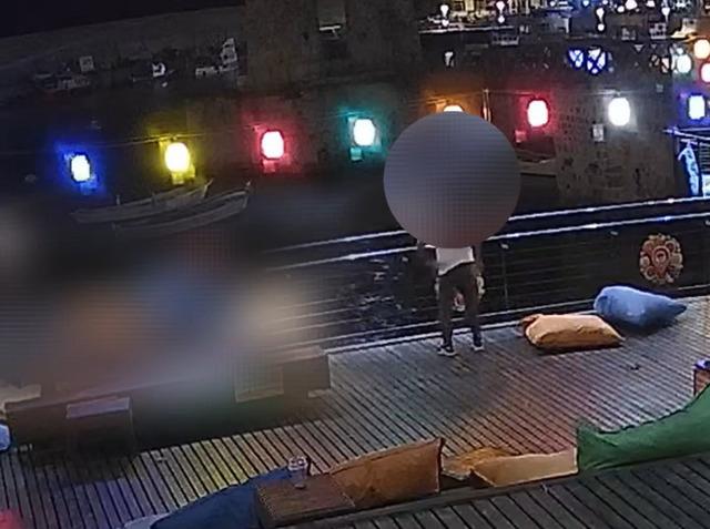 Belediye tarafından yönetilen kahveye zarar verdiler 2