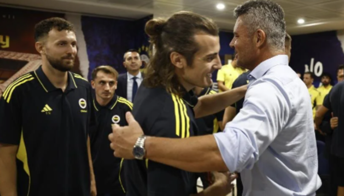Fenerbahçe'nin yeni Başkanı Sadettin Saran Samandıra'ya ilk adımı attı! İlk sözleri dikkat çekti: Hiç merak etmeyin... 1 21407315
