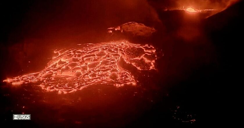 Video. Hawaii’deki Kilauea Yanardağı’ndan lav püskürdü