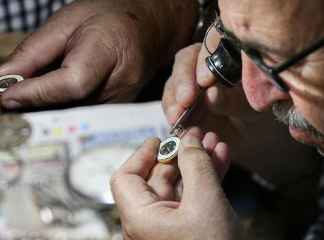 Emekliliğinden 23 yıl sonra bile vazgeçemedi! "Bizim elimizdekileri arayan bulamıyor" 1 692c0549f6450181b1a84ce6