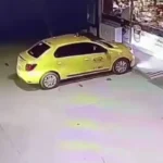 Çaldığı taksiyle kaza yapan hırsız, yaya olarak kaçmaya çalışırken yakalandı!