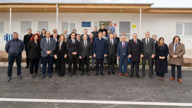 b823a5dd 0899 49b0 b7b7 96559463f9ff